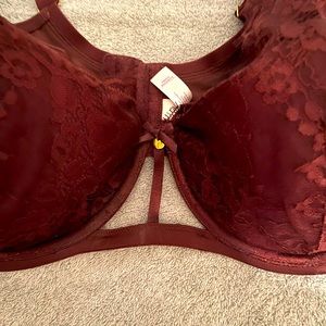 NWT seriously sexy Lane Bryant bra.  Size 44DDD